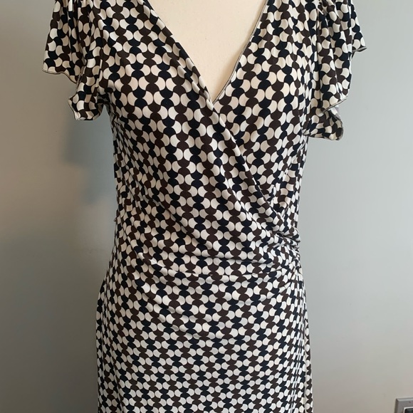 MAX STUDIO Wrap Woman’s Short Sleeve Dress FREE SHIPPING - Picture 4 of 10